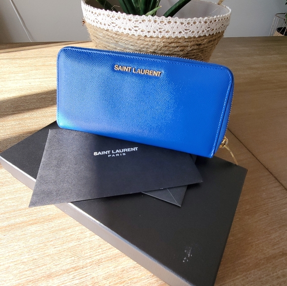 Sale!!!! SEE MY CLOSET - Picture 11 of 11